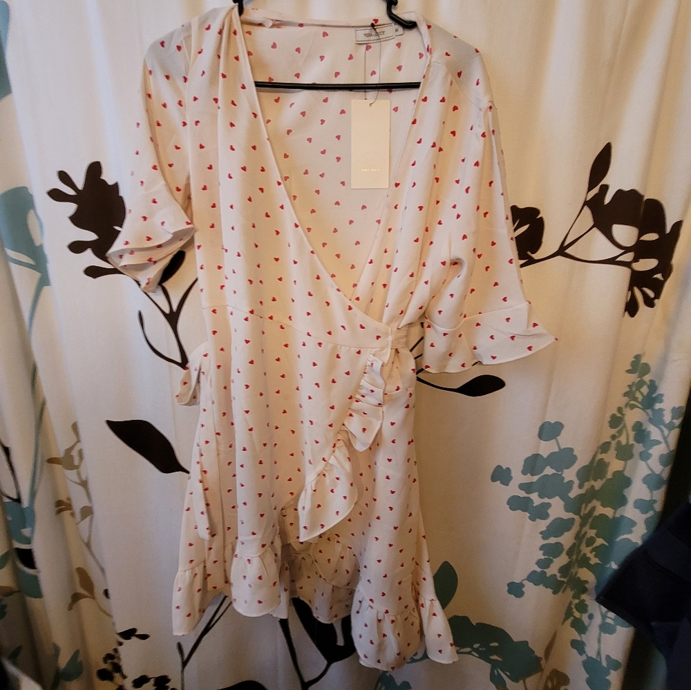 Vera & Lucy wrap dress medium w tags
